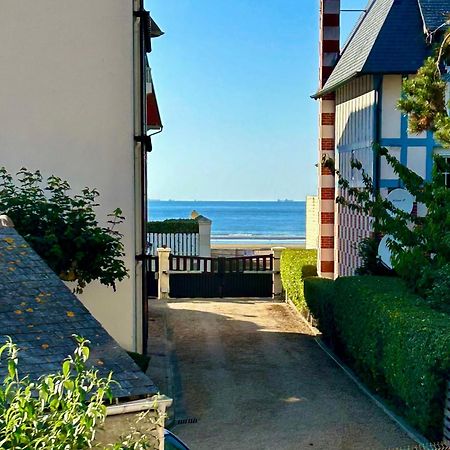 Magnifique Appartement Vue Mer A 50 M De La Plage Вилле-сюр-Мер Экстерьер фото
